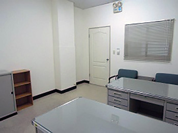 Center incubation room